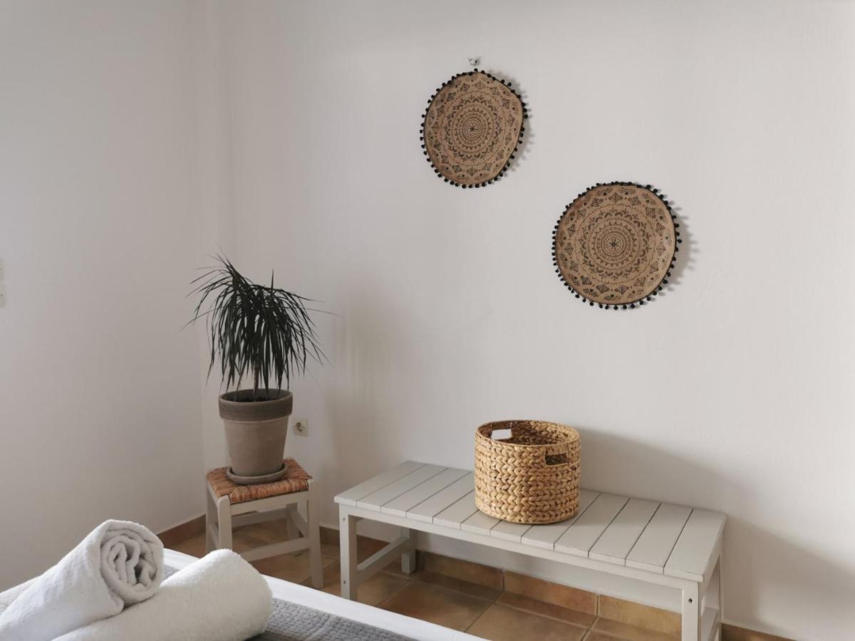 Helen'S Minimal Studios & Apartments Aliki  Bagian luar foto